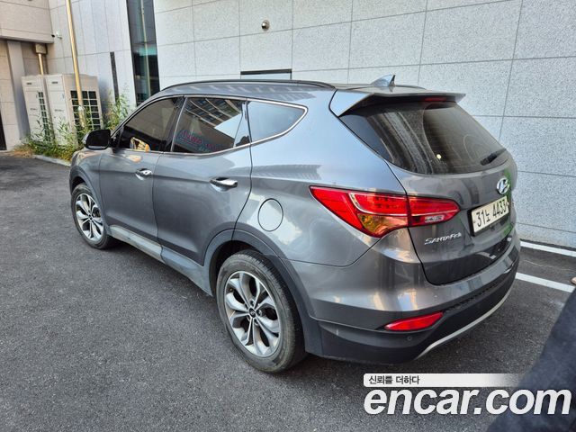 Hyundai Santafe Diesel(e-VGT) 2.0 4WD Exclusive — пробег 190 644 км — фото 1 из 5