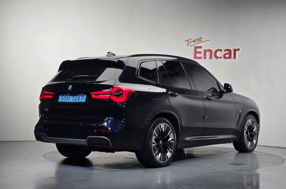 BMW iX3 M Sports — пробег 141 908 км — фото 2 из 5