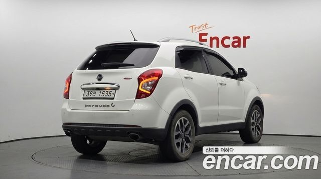 Ssangyong KORANDO 2.2 RX 2WD DLX — пробег 154 841 км — фото 2 из 5