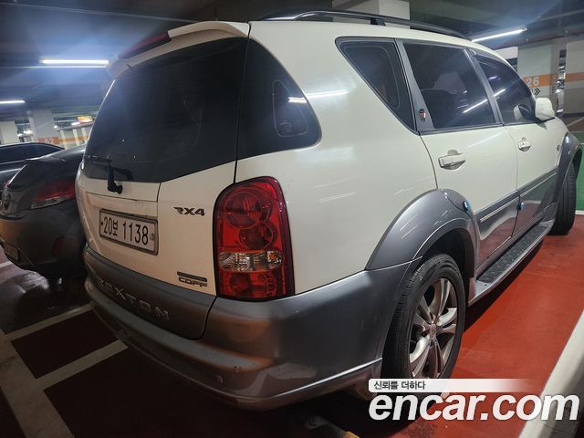 Ssangyong Rexton 2WD RX4 High Deluxe — пробег 190 000 км — фото 4 из 5