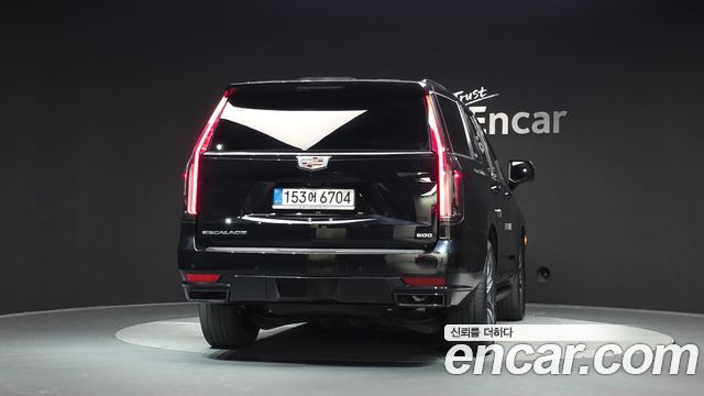 Cadillac Escalade 6.2 Sports Platinum — пробег 29 006 км — фото 4 из 5