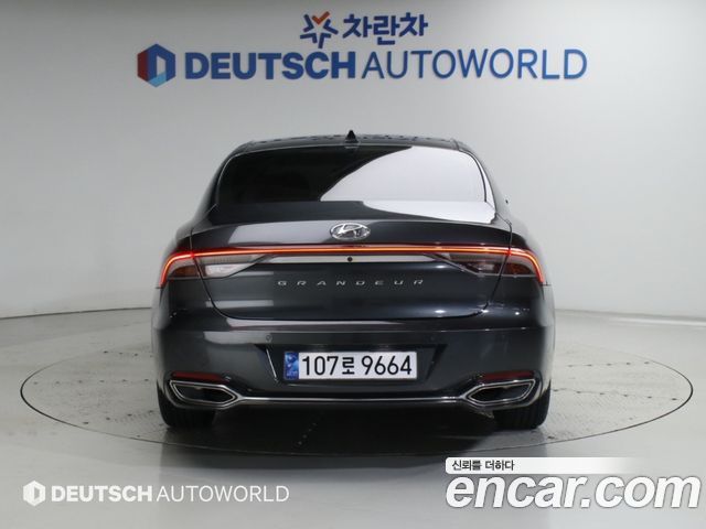 Hyundai Grandeur из Кореи Encar