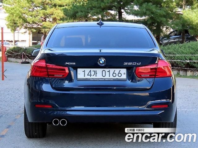 BMW 3-Series 320d xDrive — пробег 78 508 км — фото 4 из 5