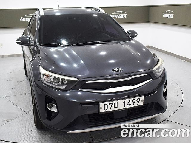 Kia Stonic Diesel 1.6 Prestige — пробег 247 000 км — фото 2 из 5