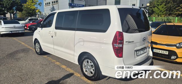 Hyundai Starex 5-Seater VAN CVX Premium — пробег 66 787 км — фото 4 из 5
