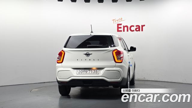 Ssangyong TIBOLI из Кореи Encar