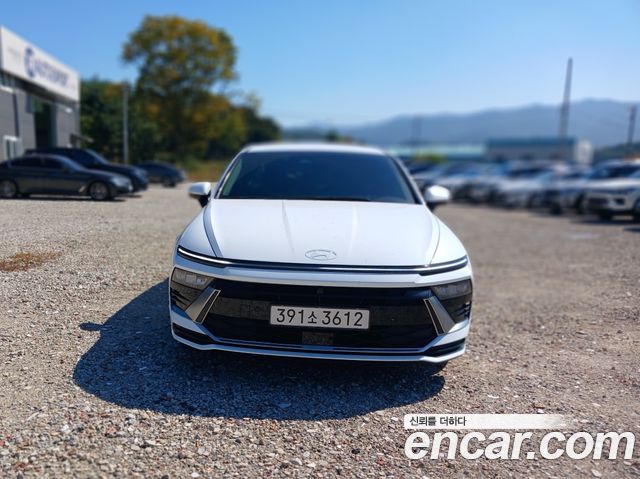 Hyundai Sonata 2.0 Exclusive — пробег 30 200 км — фото 1 из 5