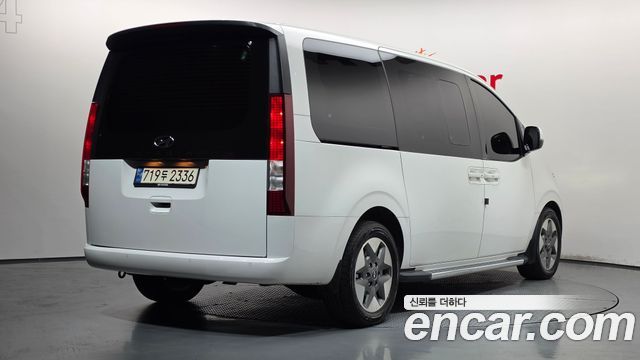 Hyundai Staria из Кореи Encar