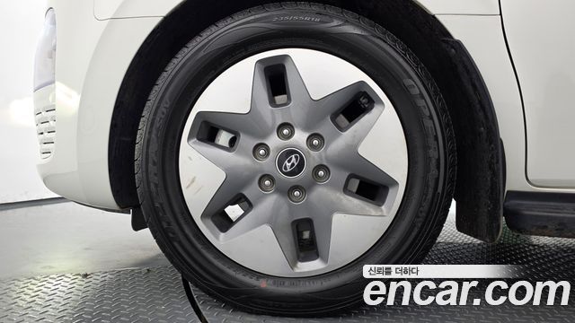 Hyundai Staria из Кореи Encar