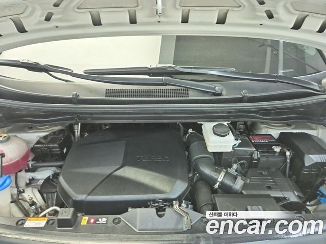 Hyundai Staria из Кореи Encar