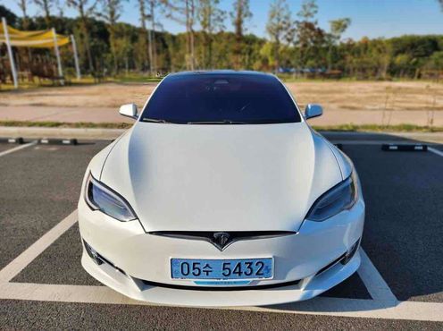 Tesla Model S 75D — пробег 155 000 км — фото 2 из 5