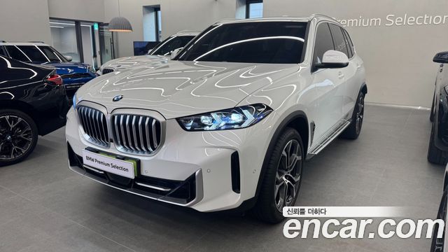 BMW X5 xDrive 40i xLine — пробег 9 011 км — фото 1 из 5