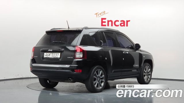Jeep Compass 2.4 Limited 1st — пробег 162 473 км — фото 2 из 5