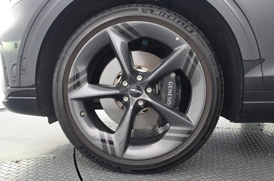 Genesis GV70 2.5T Gasoline AWD — пробег 11 267 км — фото 5 из 5