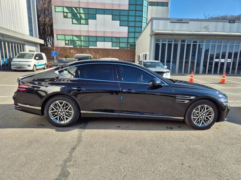 Genesis G80 Gasoline 2.5 Turbo AWD — пробег 18 000 км — фото 2 из 5