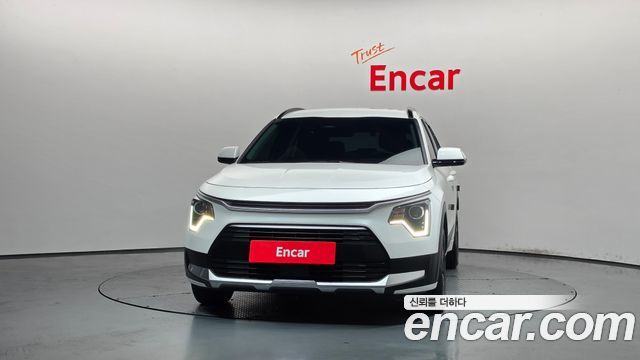 Kia Niro Prestige — пробег 45 362 км — фото 3 из 5