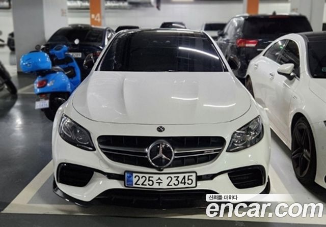 Mercedes-Benz E-Class из Кореи Encar
