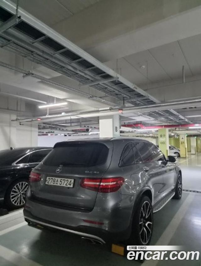Mercedes-Benz GLC-Class AMG GLC43 4MATIC — пробег 230 700 км — фото 2 из 4