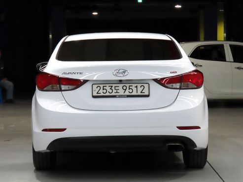 Hyundai AVANTE 1.6 GDi Modern Standard — пробег 86 713 км — фото 3 из 5