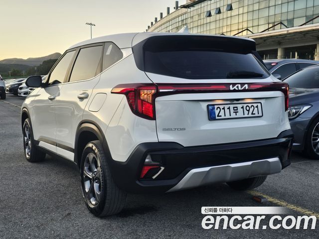 Kia Seltos из Кореи Encar
