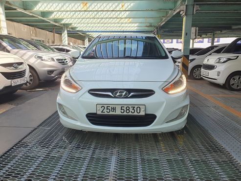 Hyundai Accent Diesel 1.6 VGT Modern — пробег 173 000 км — фото 1 из 5