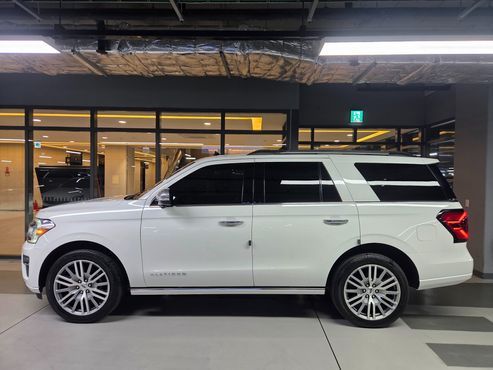 Ford Expedition Platinum 4WD 7Seater — пробег 39 000 км — фото 5 из 5
