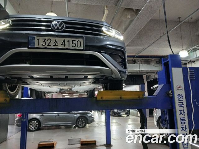 Volkswagen Tiguan 2.0 TDI Prestige — пробег 57 425 км — фото 1 из 3