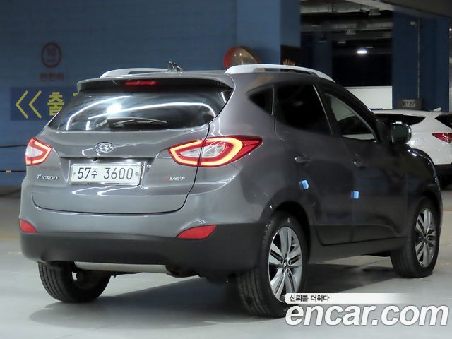 Hyundai Tucson Diesel(e-VGT) 2WD Smart special — пробег 122 548 км — фото 2 из 5