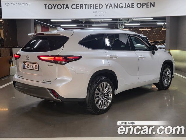 Toyota Highlander 2.5 4WD Platimum — пробег 2 455 км — фото 4 из 5