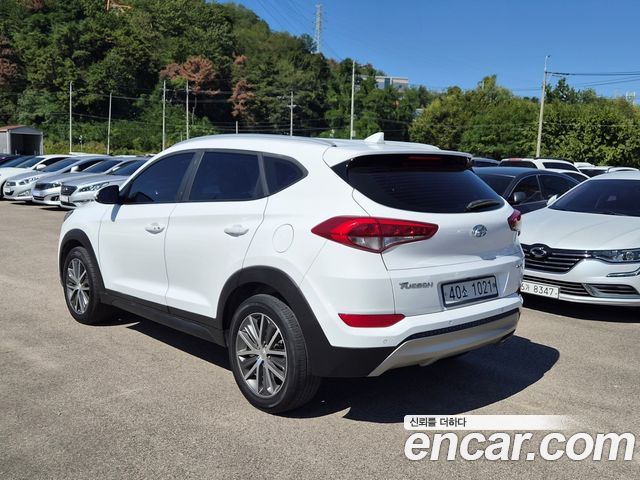Hyundai Tucson Diesel 2.0 2WD Modern — пробег 186 777 км — фото 2 из 5