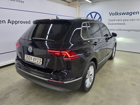 Volkswagen Tiguan 2.0 TDI Premium — пробег 84 454 км — фото 2 из 5