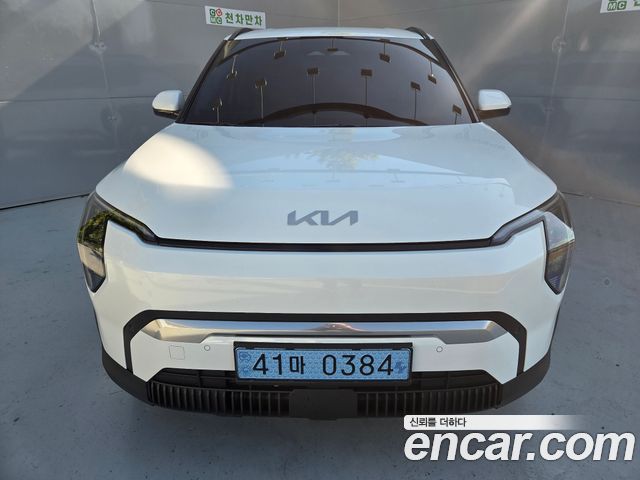 Kia EV3 из Кореи Encar