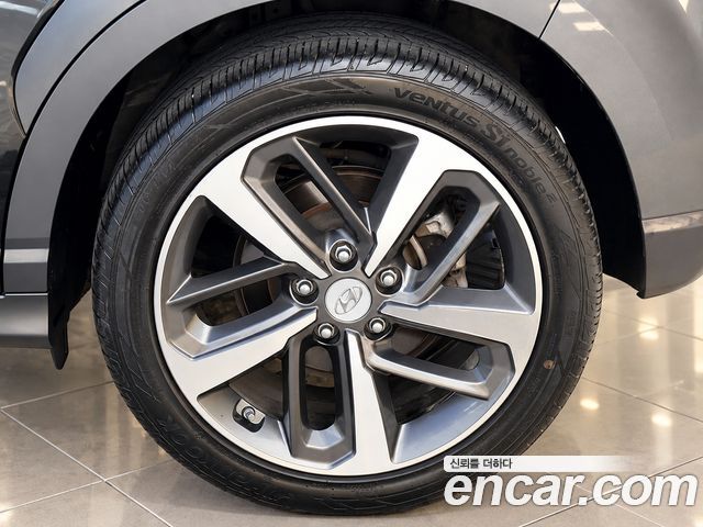 Hyundai Kona из Кореи Encar