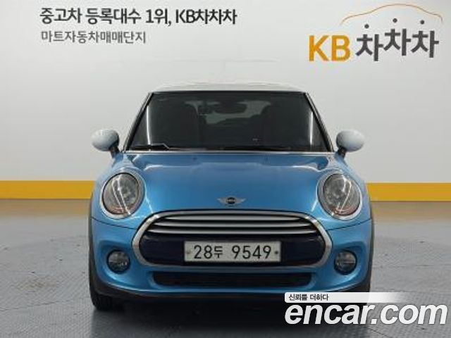 Mini Cooper Standard 3rd — пробег 156 124 км — фото 2 из 5