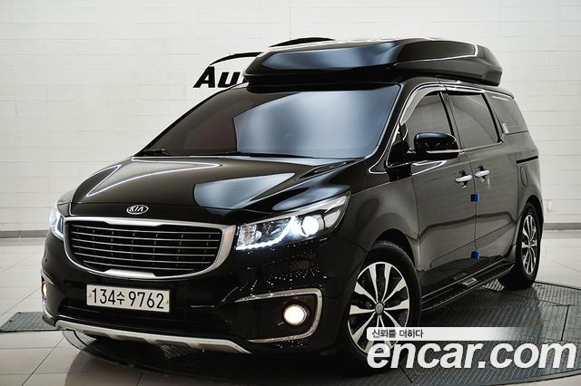 Kia Carnival 9-seater Hi-Limousine Luxury — пробег 94 075 км — фото 2 из 5