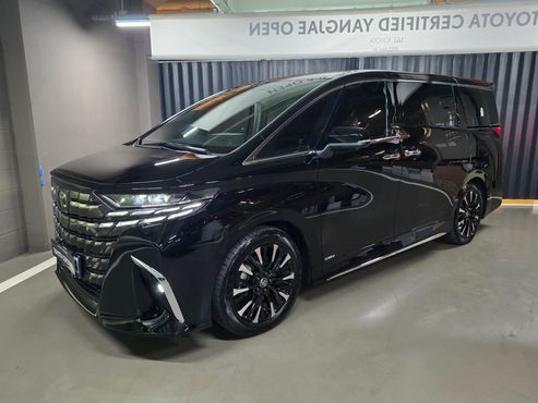 Toyota Alphard 2.5 HEV Executive AWD — пробег 4 410 км — фото 1 из 5