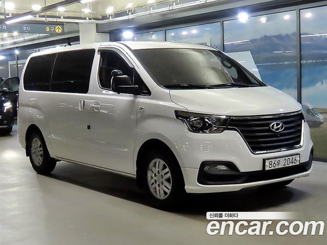 Hyundai Starex Van 3-Seater Smart — пробег 85 067 км — фото 1 из 5