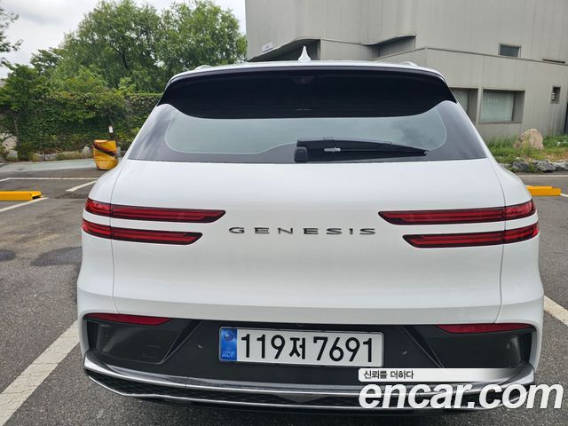 Genesis GV70 из Кореи Encar