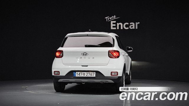 Hyundai Venue из Кореи Encar