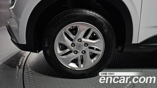 Hyundai Venue из Кореи Encar