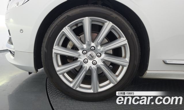 Volvo S90 из Кореи Encar