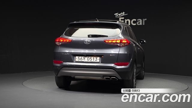 Hyundai Tucson Diesel 2.0 2WD Modern — пробег 258 329 км — фото 4 из 5