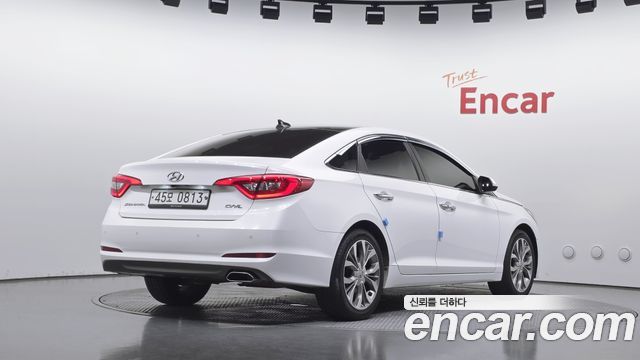 Hyundai Sonata 2.0 Smart Special — пробег 115 171 км — фото 2 из 5