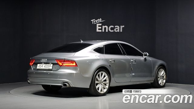 Audi A7 3.0 TFSI Quattro Entry 4G — пробег 182 411 км — фото 2 из 5