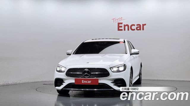 Mercedes-Benz E-Class E220d 4MATIC AMG Line — пробег 100 177 км — фото 3 из 5