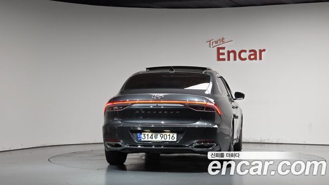 Hyundai Grandeur из Кореи Encar
