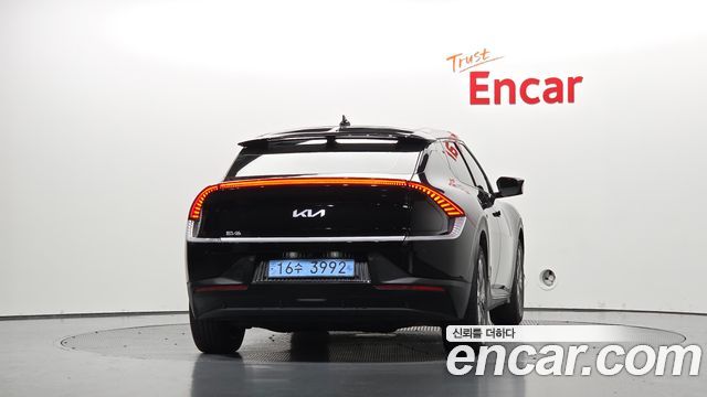 Kia EV6 из Кореи Encar