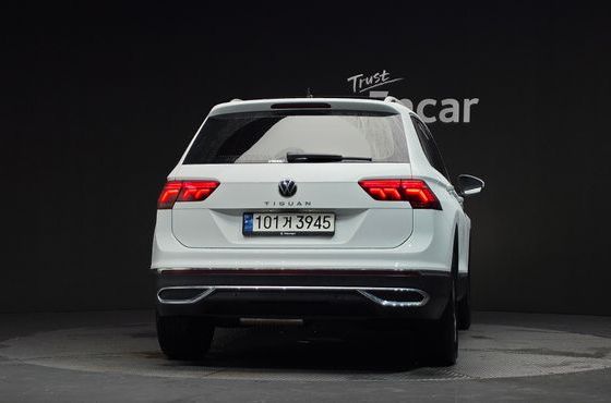 Volkswagen Tiguan 2.0 TDI Prestige — пробег 58 278 км — фото 4 из 5