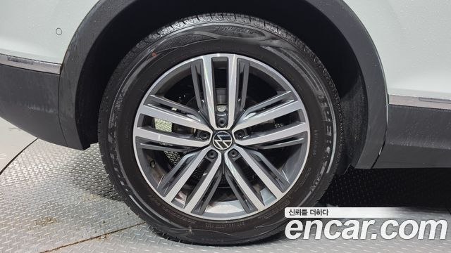 Volkswagen Tiguan из Кореи Encar