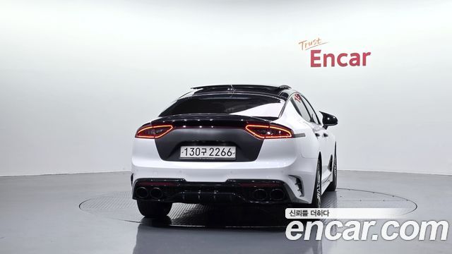 Kia Stinger из Кореи Encar